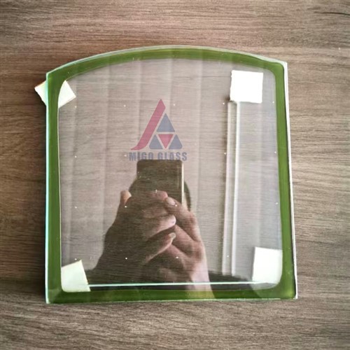 Вакуумное изолированное стекло