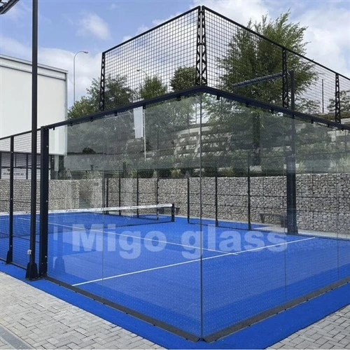 Стеклянная стена Padel Court